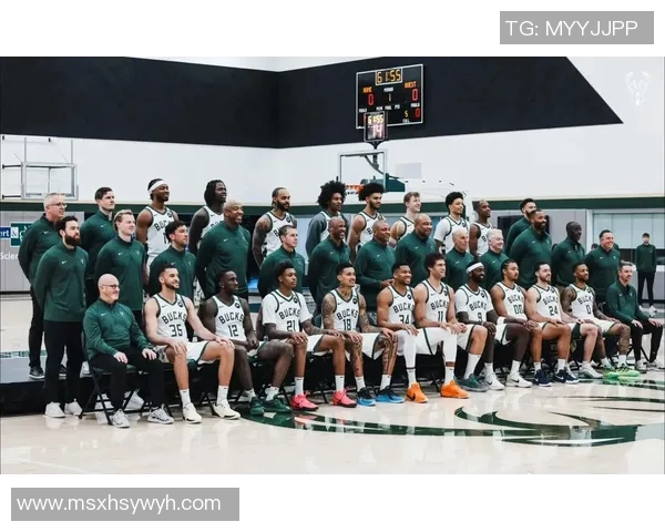 字母哥决定不申请交易将继续为雄鹿效力追逐冠军梦想