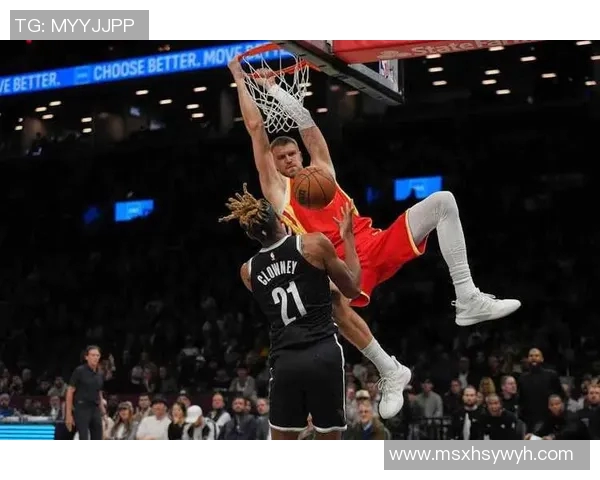 奥孔古双双砍下27分12篮板杨鸣23分15助攻助力老鹰送爵士九连败